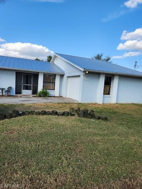 1617 SE 13th TER CAPE CORAL, FL 33990