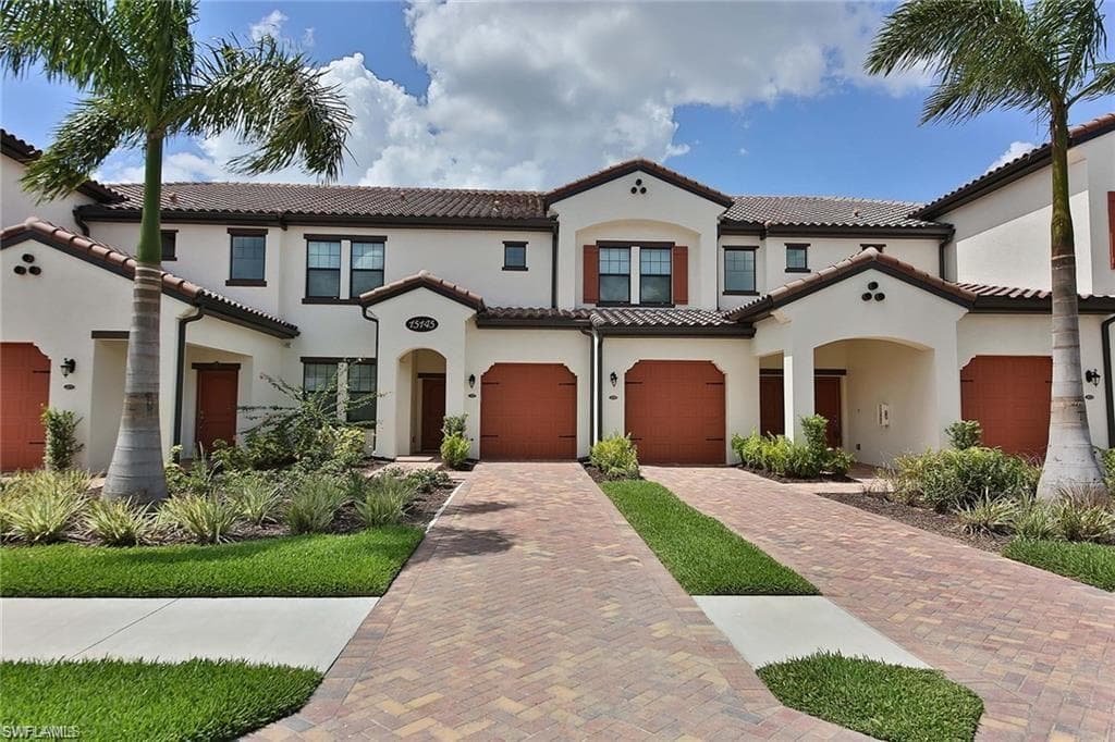 15145 Palmer Lake CIR 19-102 NAPLES, FL 34109