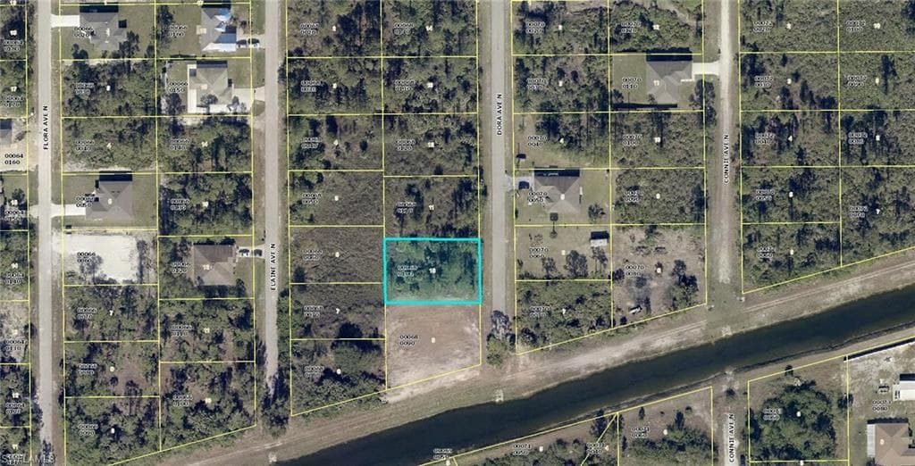 2911 Dora AVE N LEHIGH ACRES, FL 33971