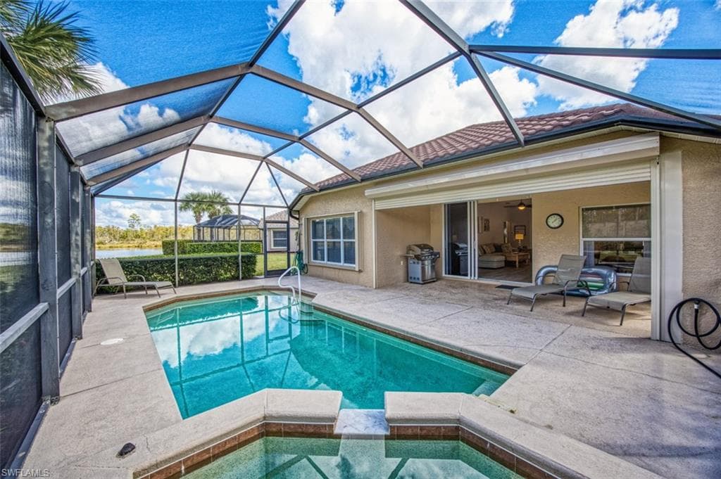 10088 Oakhurst WAY FORT MYERS, FL 33913