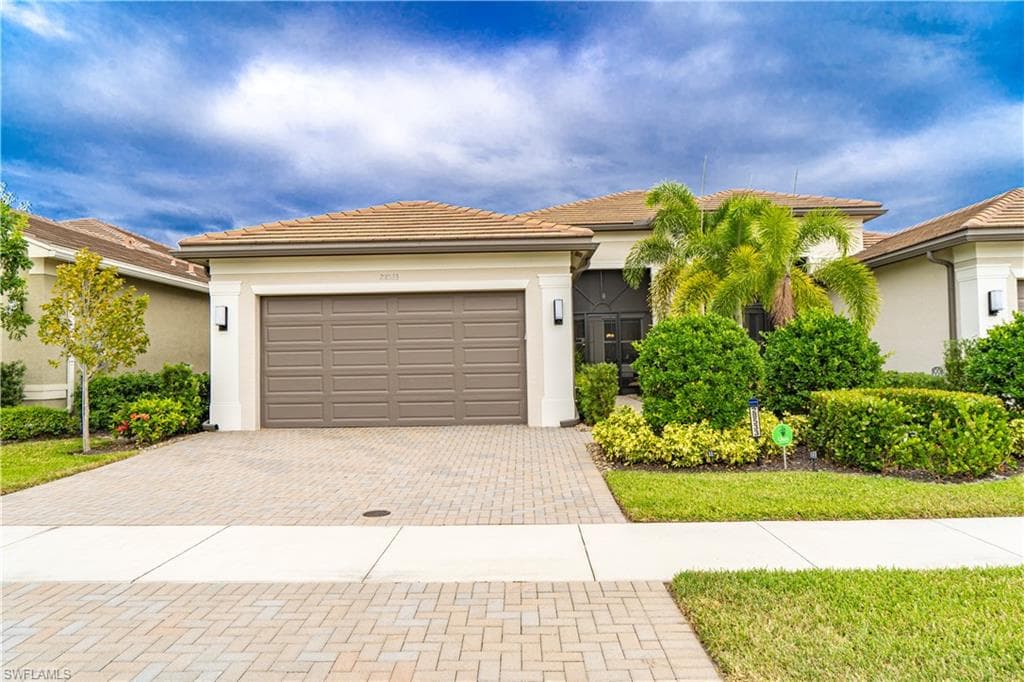 28533 Lobos CIR BONITA SPRINGS, FL 34135
