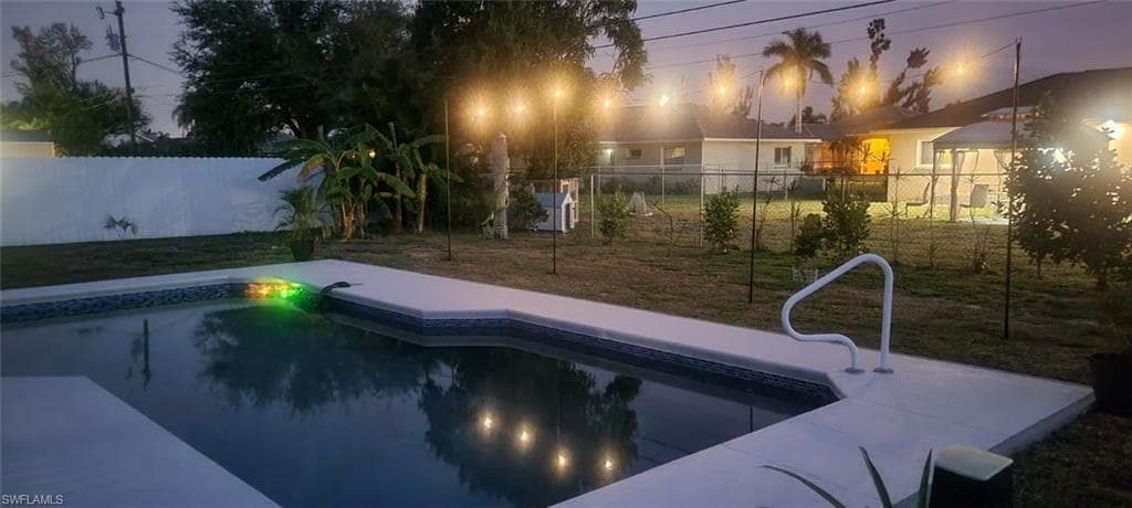 136 SE 19th LN CAPE CORAL, FL 33990