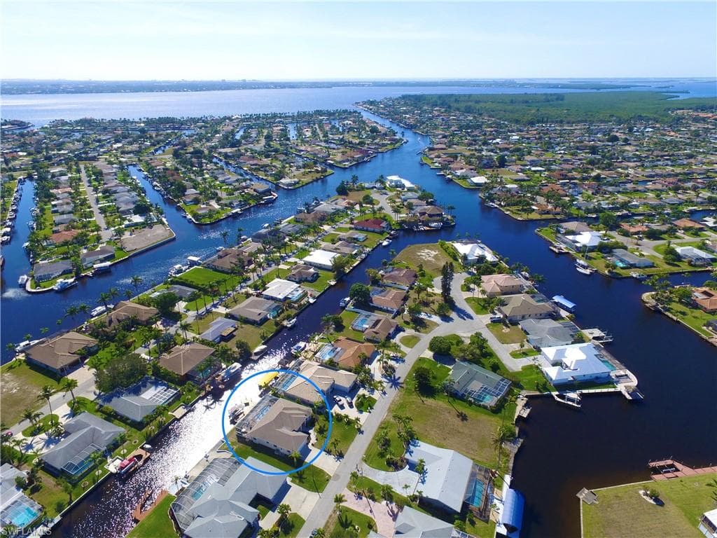 5033 Saxony CT CAPE CORAL, FL 33904