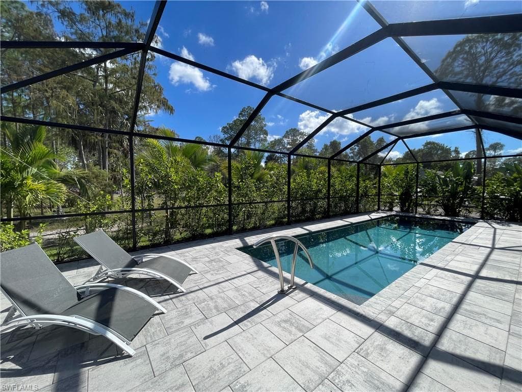 1960 16th ST NE NAPLES, FL 34120