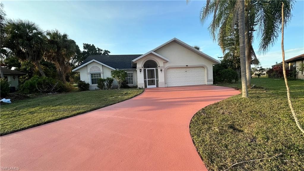 701 Arianne CT LEHIGH ACRES, FL 33936