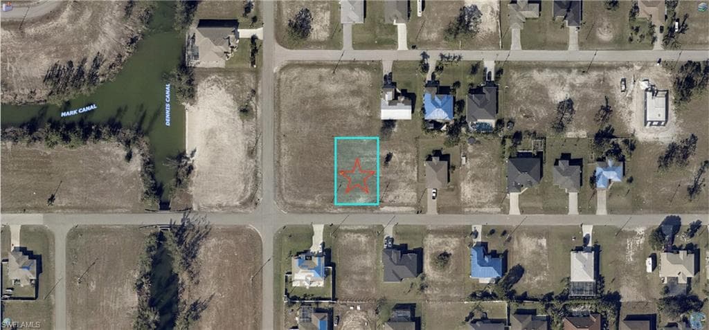 2127 NE 34th TER CAPE CORAL, FL 33909