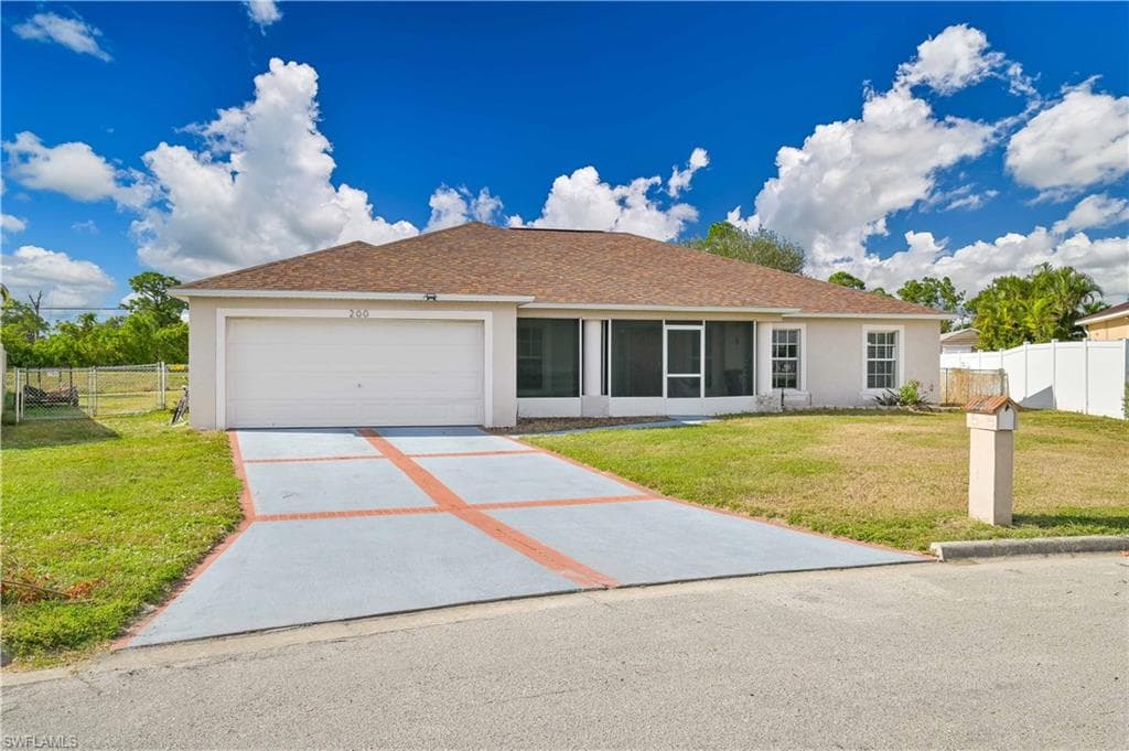 200 Roat ST LEHIGH ACRES, FL 33936