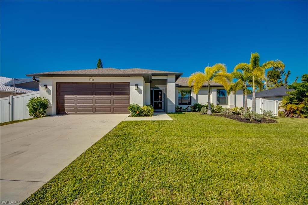 3734 SE 3rd PL CAPE CORAL, FL 33904