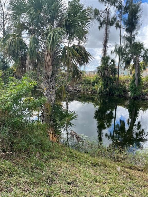 4226 NE 23rd PL CAPE CORAL, FL 33909