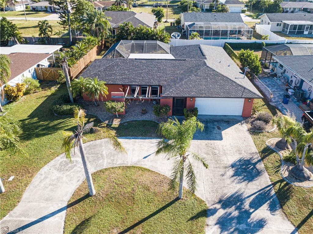 1410 SE 31st TER CAPE CORAL, FL 33904