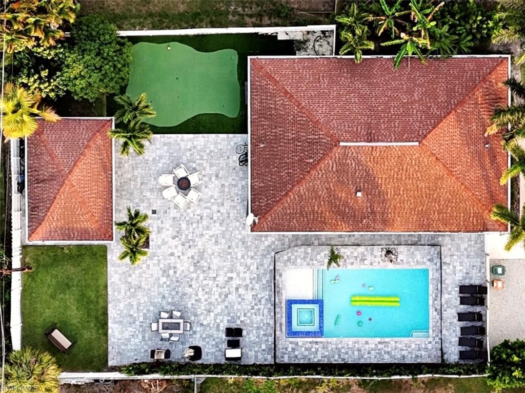 755 94th AVE N NAPLES, FL 34108