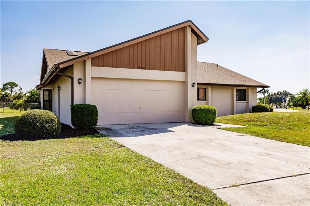 15320 Sam Snead LN NORTH FORT MYERS, FL 33917