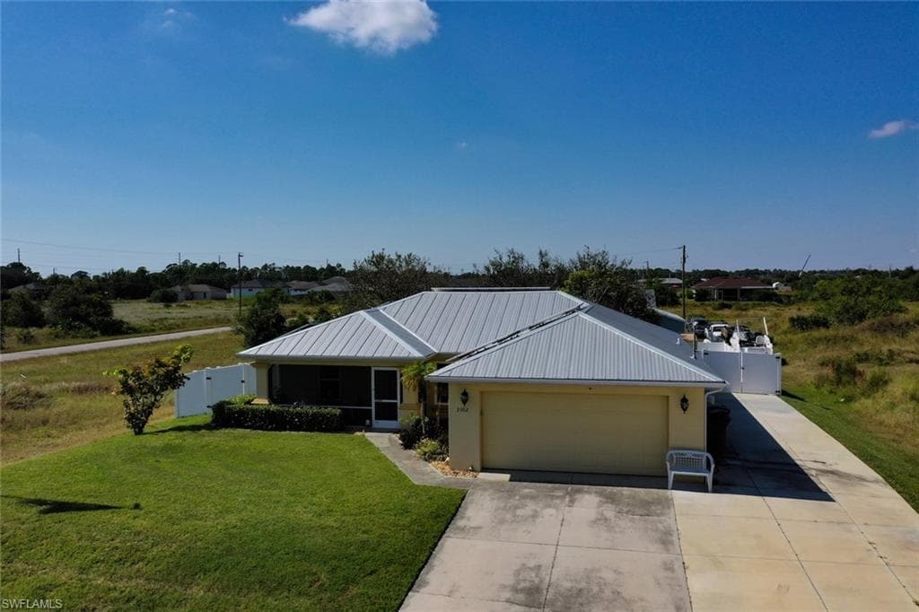 3102 Donald AVE S LEHIGH ACRES, FL 33976