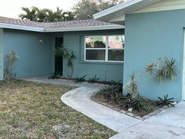 2702 SE 17th AVE CAPE CORAL, FL 33904
