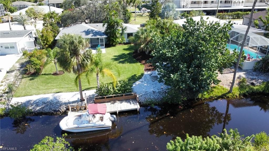 27297 Barbarosa ST BONITA SPRINGS, FL 34135