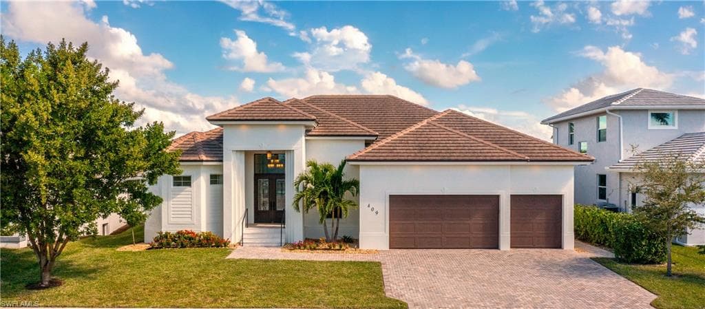 409 Marquesas CT MARCO ISLAND, FL 34145