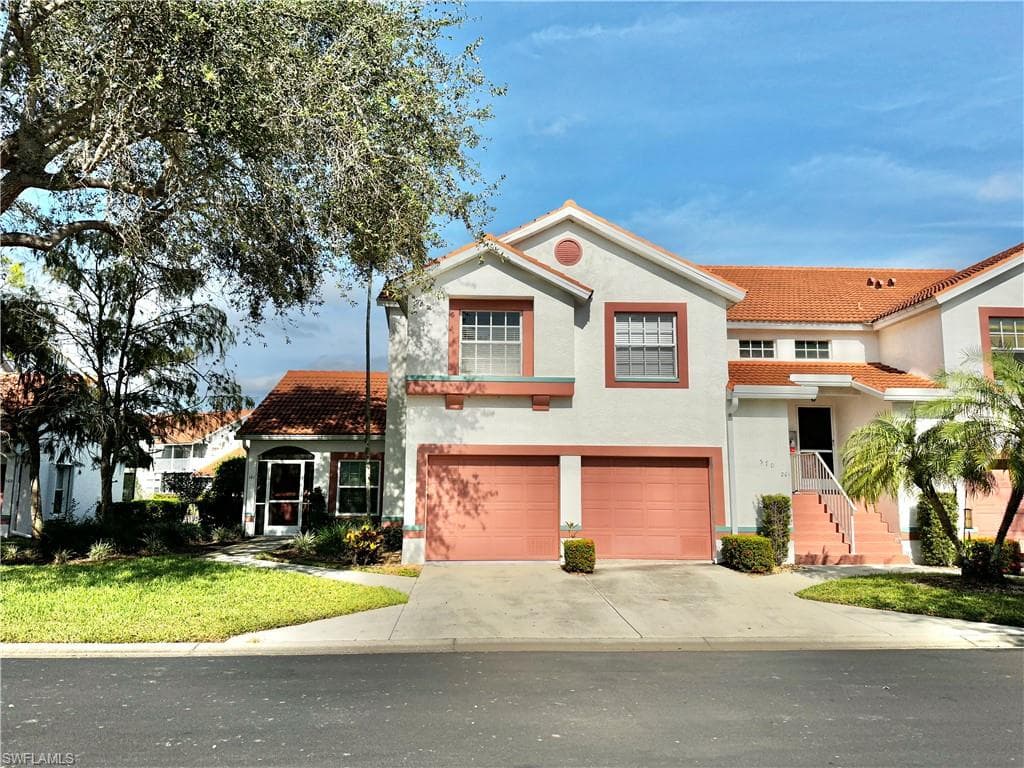 570 Windsor SQ 101 NAPLES, FL 34104