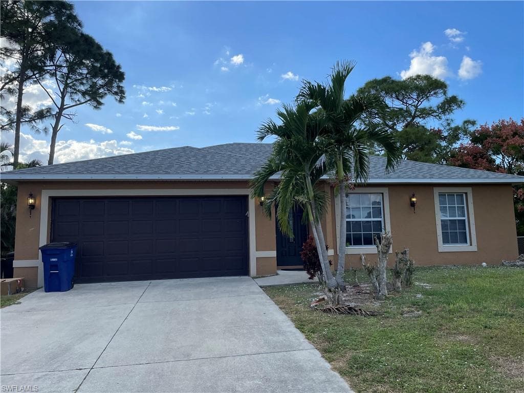 18324 Oriole RD FORT MYERS, FL 33967