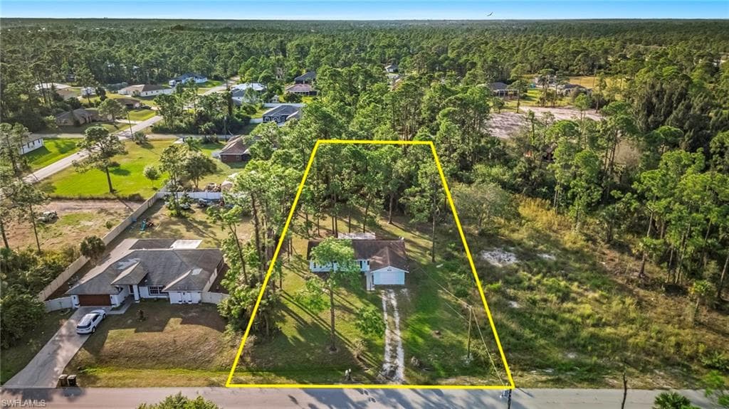 905 Willard AVE LEHIGH ACRES, FL 33972