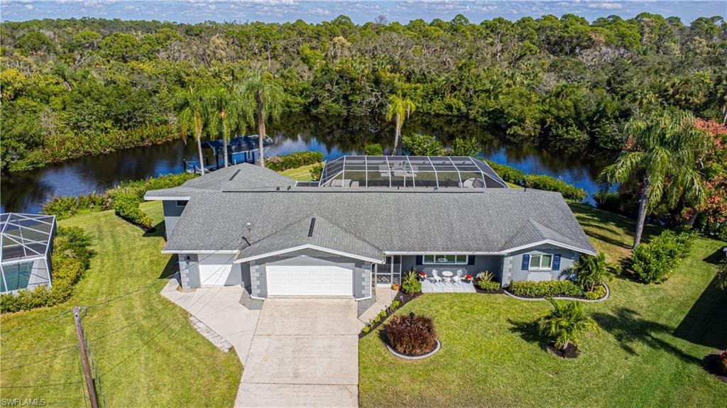 1753 Club House RD NORTH FORT MYERS, FL 33917