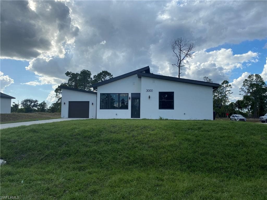 3000 Tena AVE S LEHIGH ACRES, FL 33976