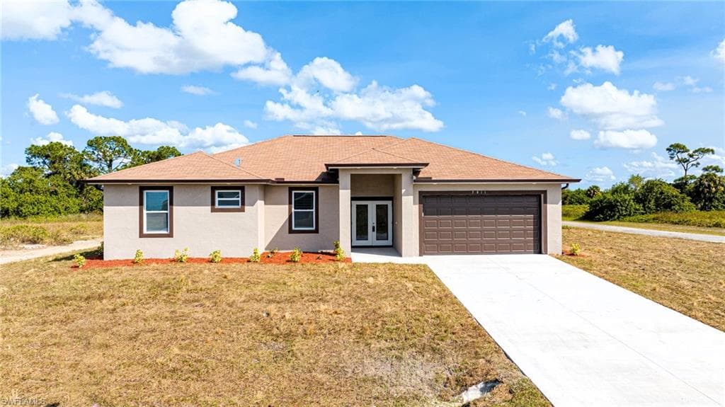 7011 Hero CIR LABELLE, FL 33935