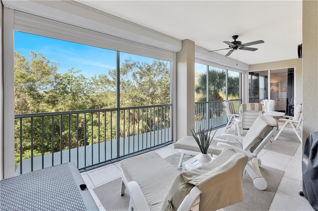 133 Vintage Bay DR A-11 MARCO ISLAND, FL 34145