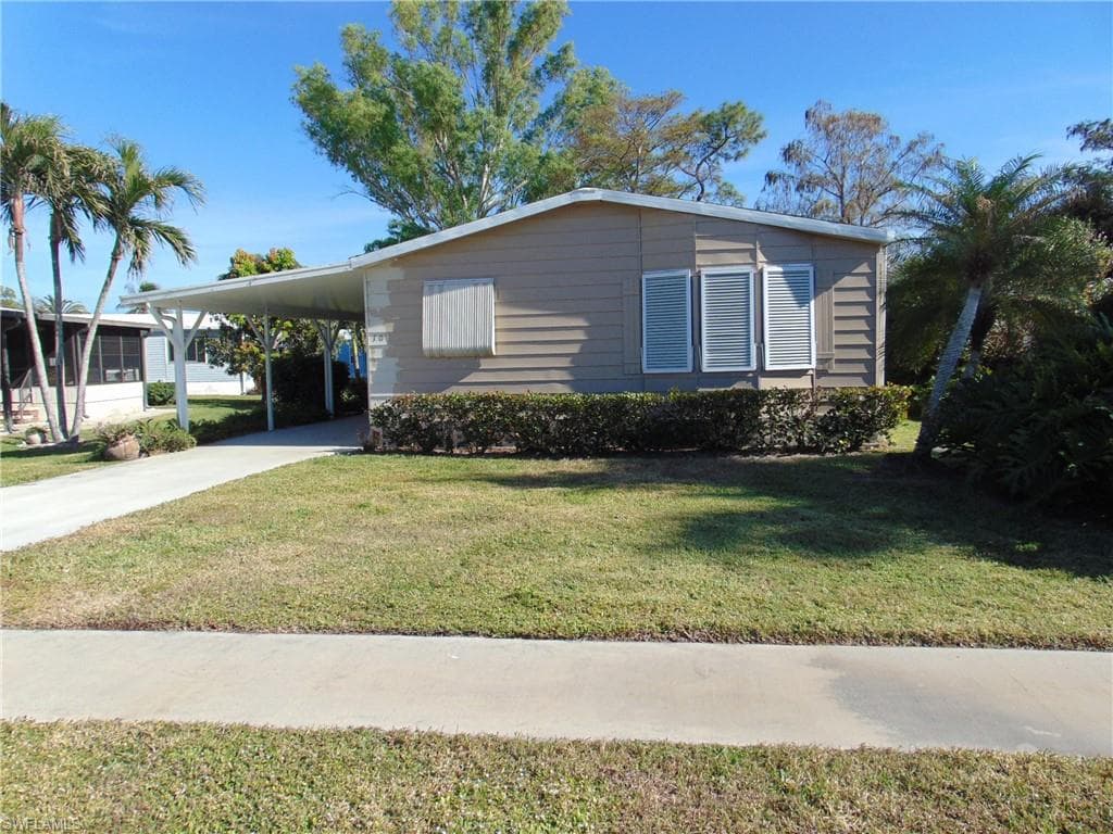 108 Belle Isle CIR NAPLES, FL 34112