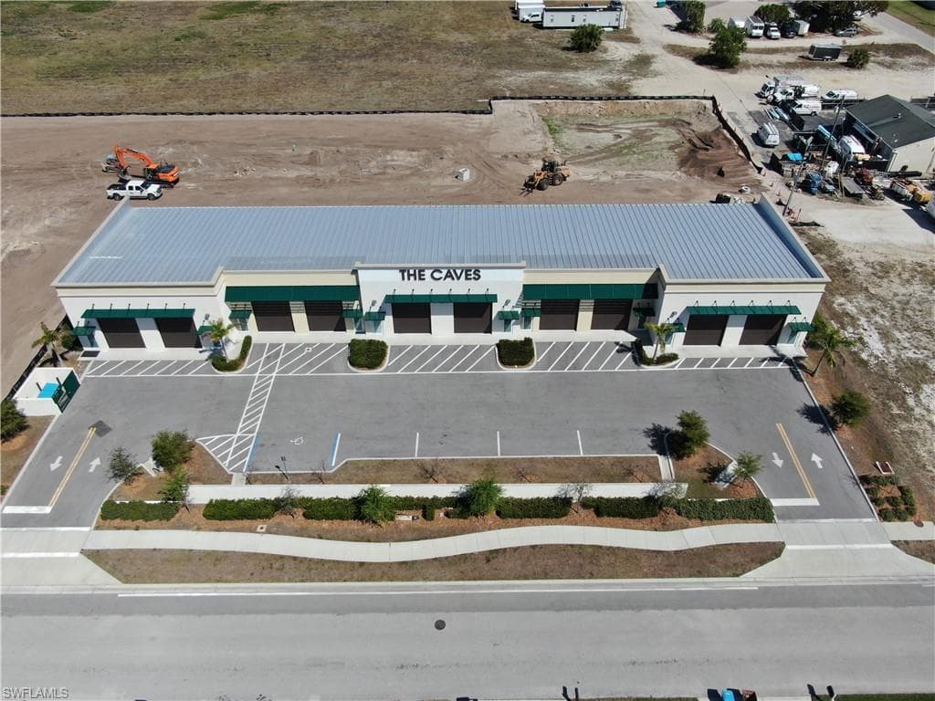 4335 SW 9th AVE CAPE CORAL, FL 33914