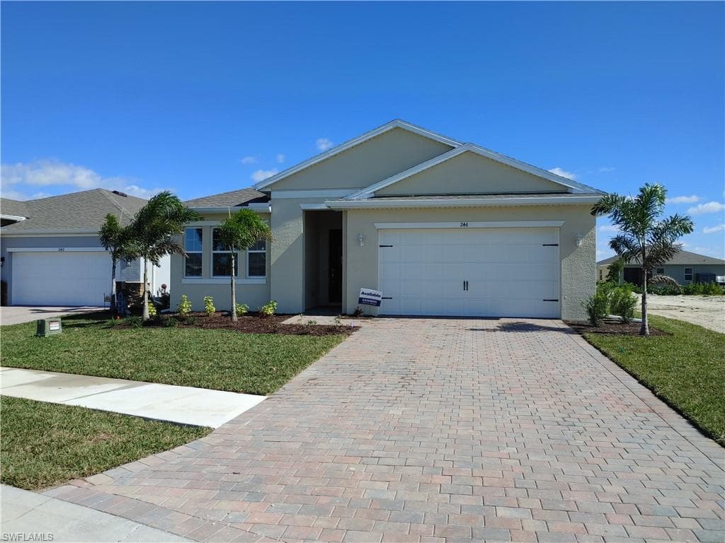 246 Spring Hill Lake LOOP CAPE CORAL, FL 33993
