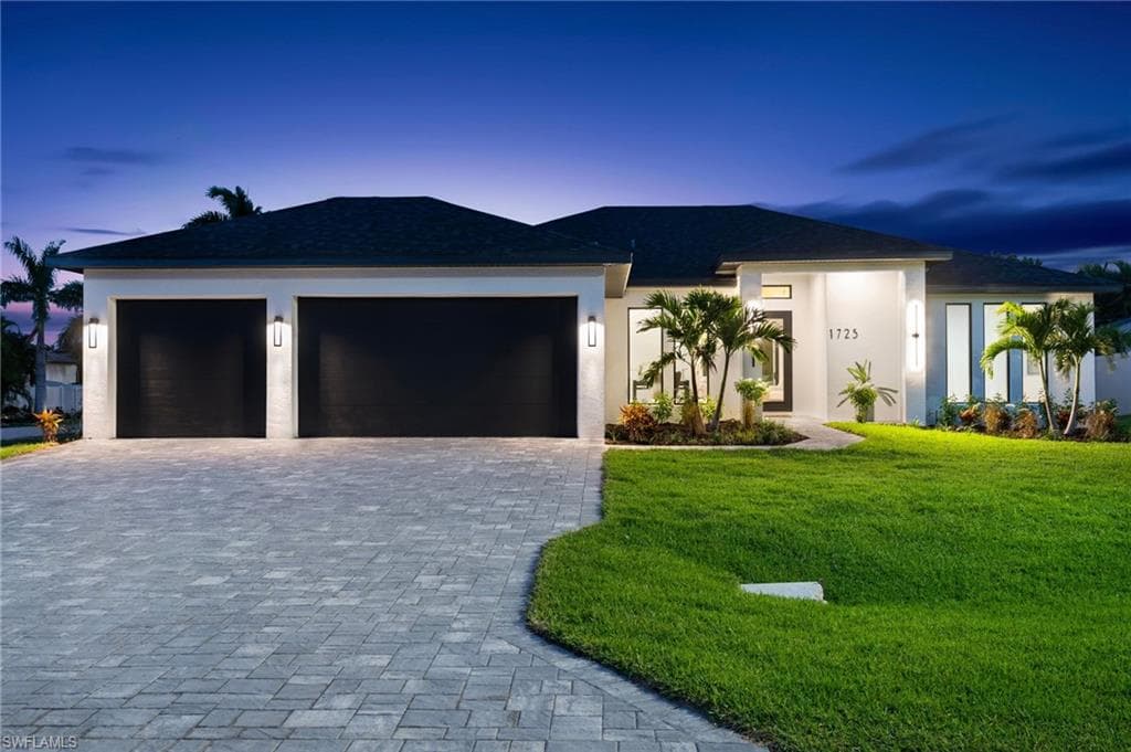 1725 SW 51st TER CAPE CORAL, FL 33914