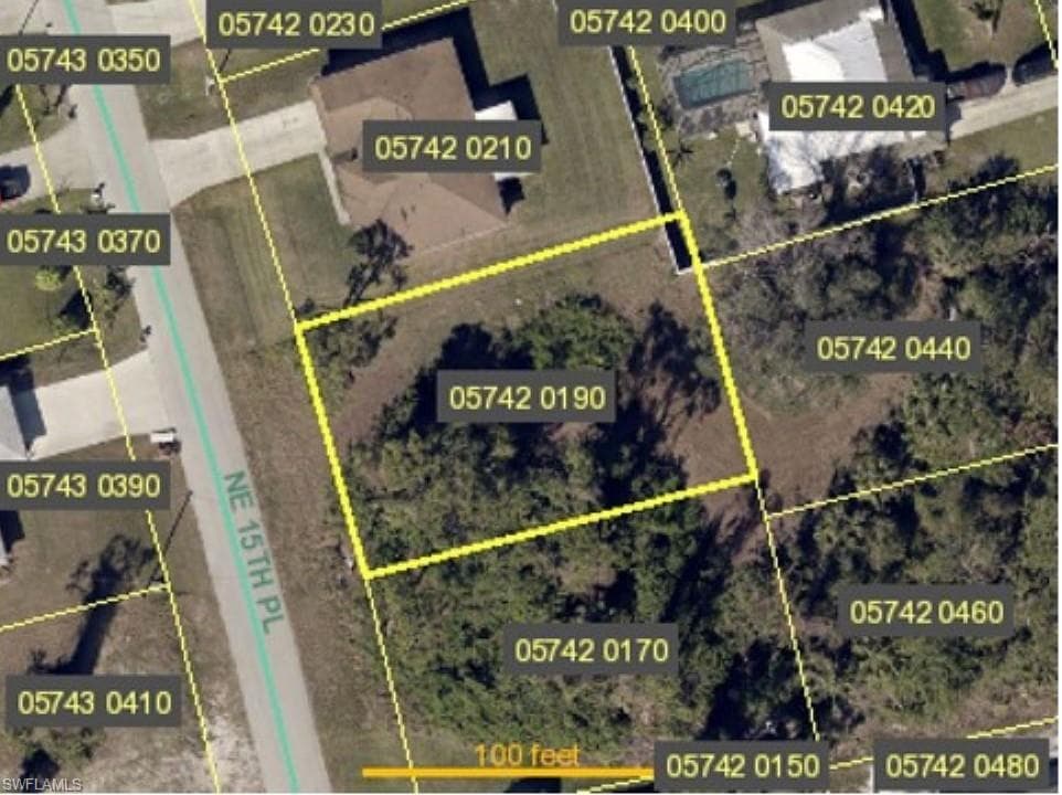 3737 NE 15th PL CAPE CORAL, FL 33909