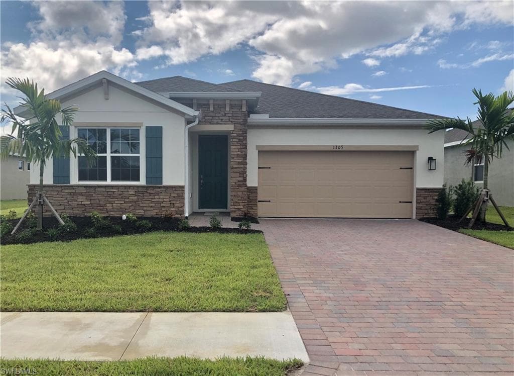 1305 Remington Trace DR PORT CHARLOTTE, FL 33953