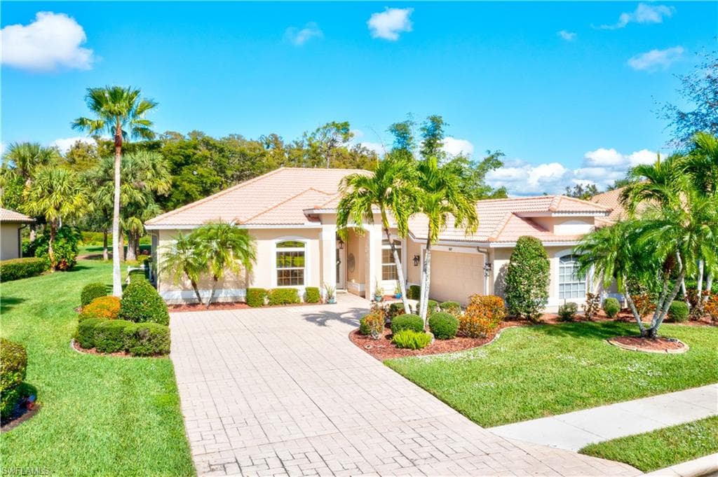 8029 Gator Palm DR FORT MYERS, FL 33966
