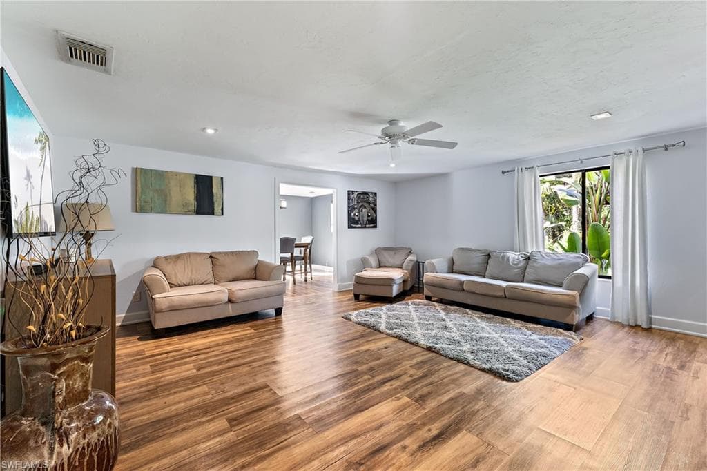 4290 11th AVE SW NAPLES, FL 34116