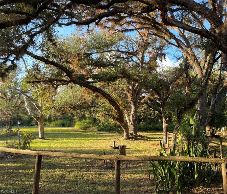 1339 ALEX BLVD LABELLE, FL 33935