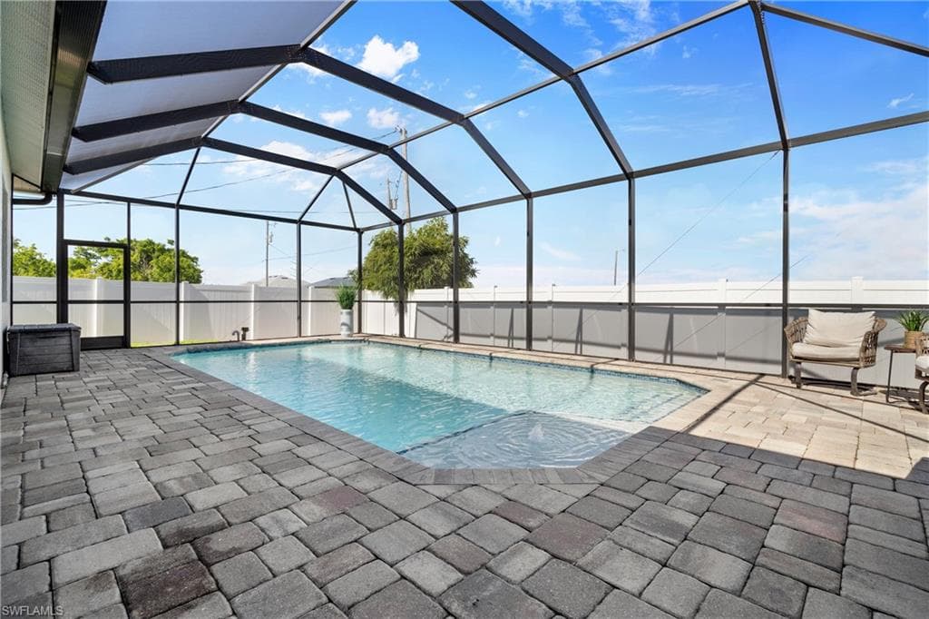 1613 7th TER CAPE CORAL, FL 33993