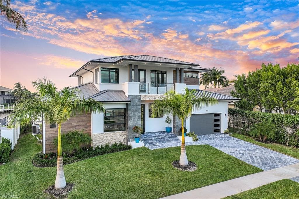 1888 Bahama AVE MARCO ISLAND, FL 34145