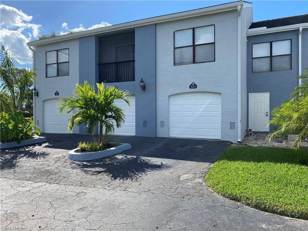 13515 Eagle Ridge DR #512 WITH GARAGE #503 FORT MYERS, FL 33912