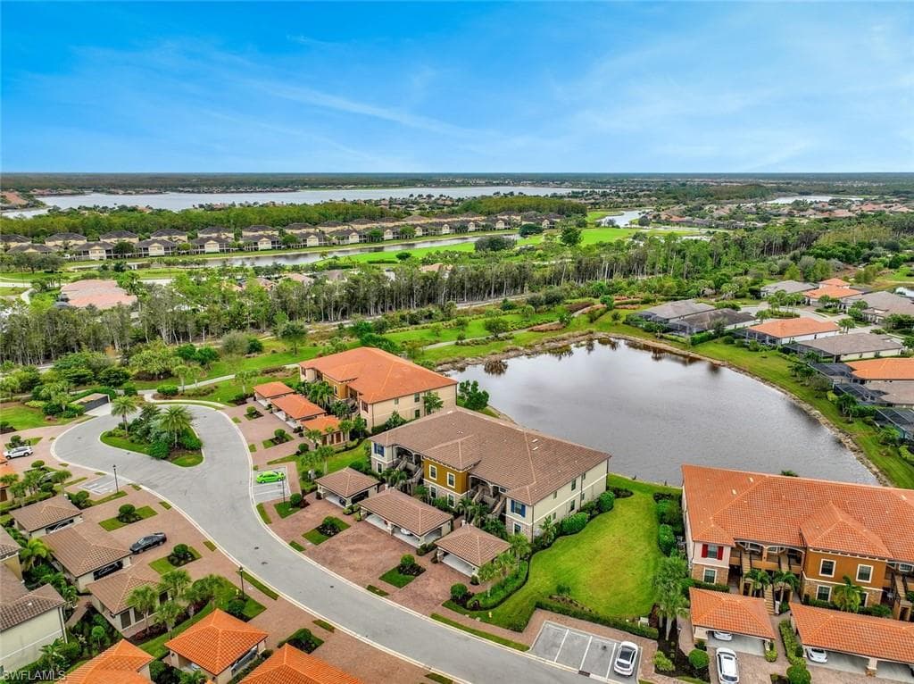 9426 Benvenuto CT 101 NAPLES, FL 34119