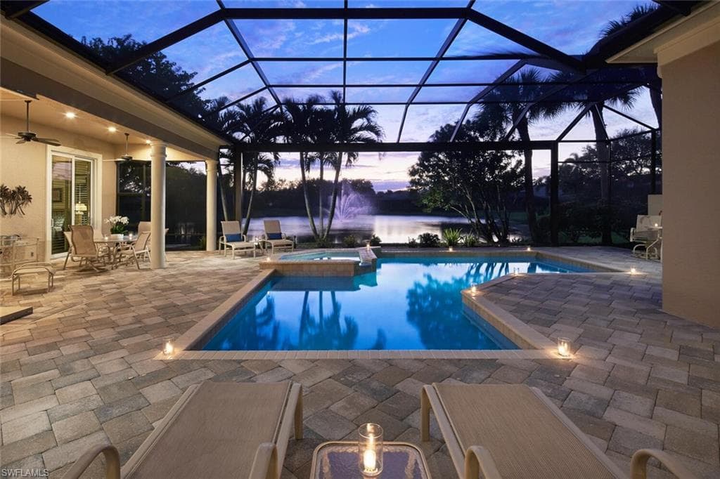 2375 Turnberry CT NAPLES, FL 34109