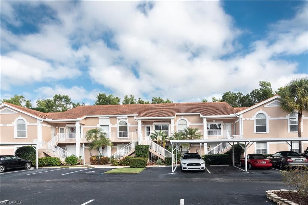 3951 Leeward Passage CT 203 BONITA SPRINGS, FL 34134