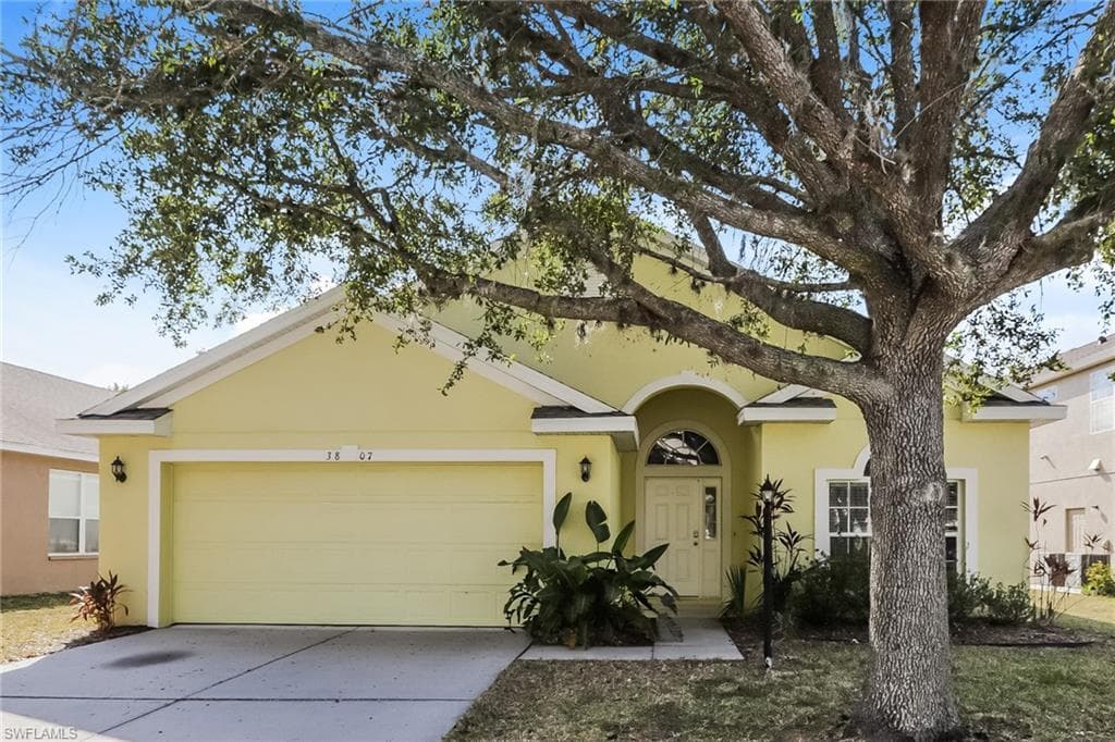 3807 101st AVE E PARRISH, FL 34219