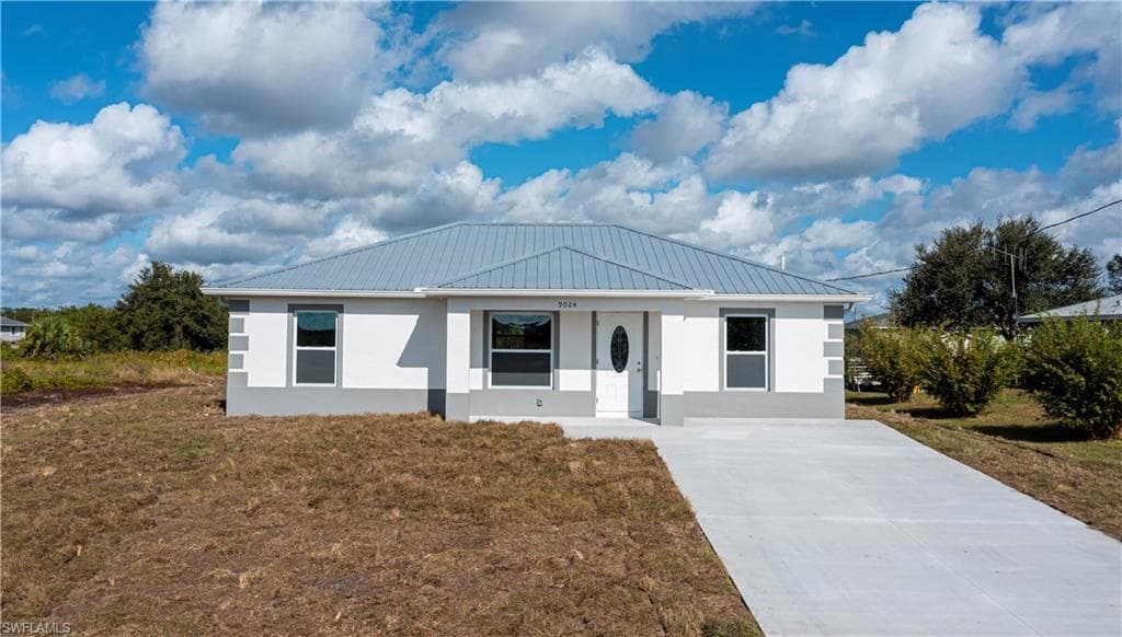 9024 Largo CIR LABELLE, FL 33935