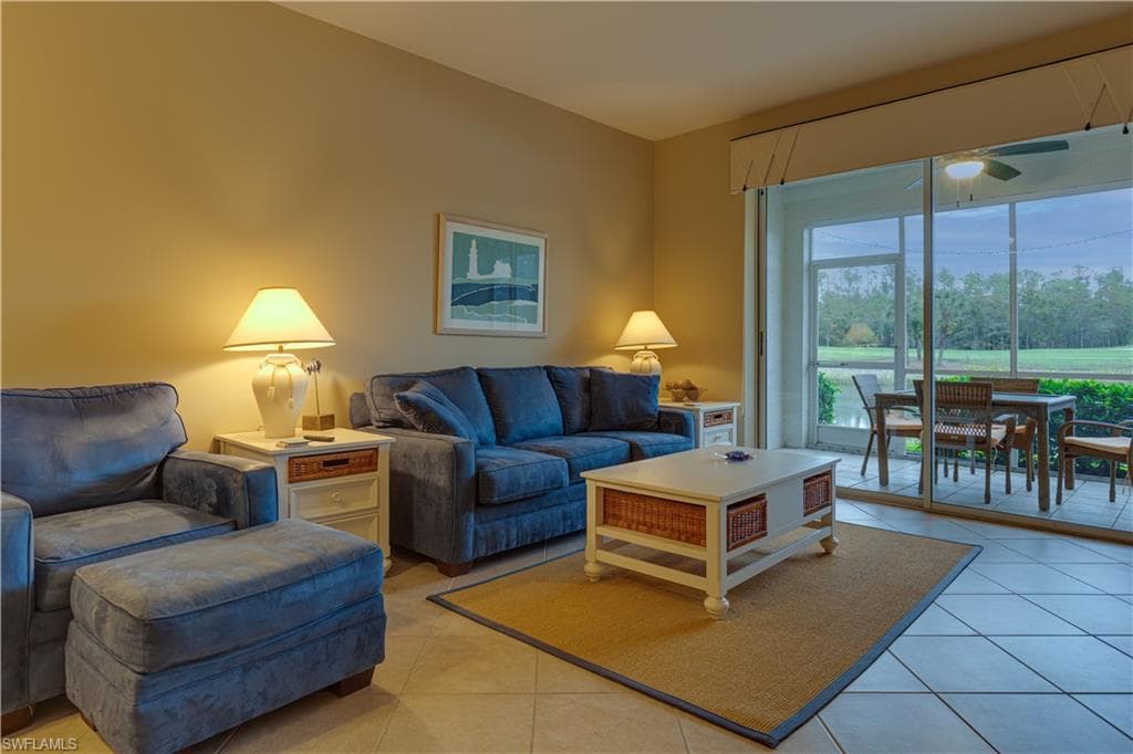 8505 Naples Heritage DR 114 NAPLES, FL 34112