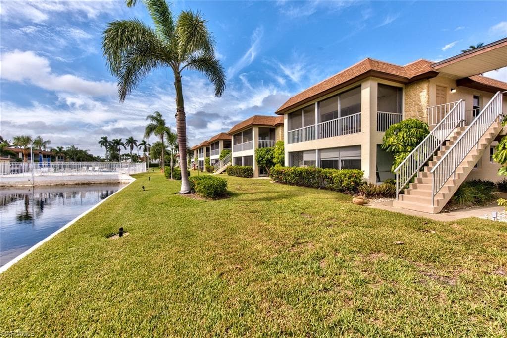 1155 Sandpiper ST E2 NAPLES, FL 34102