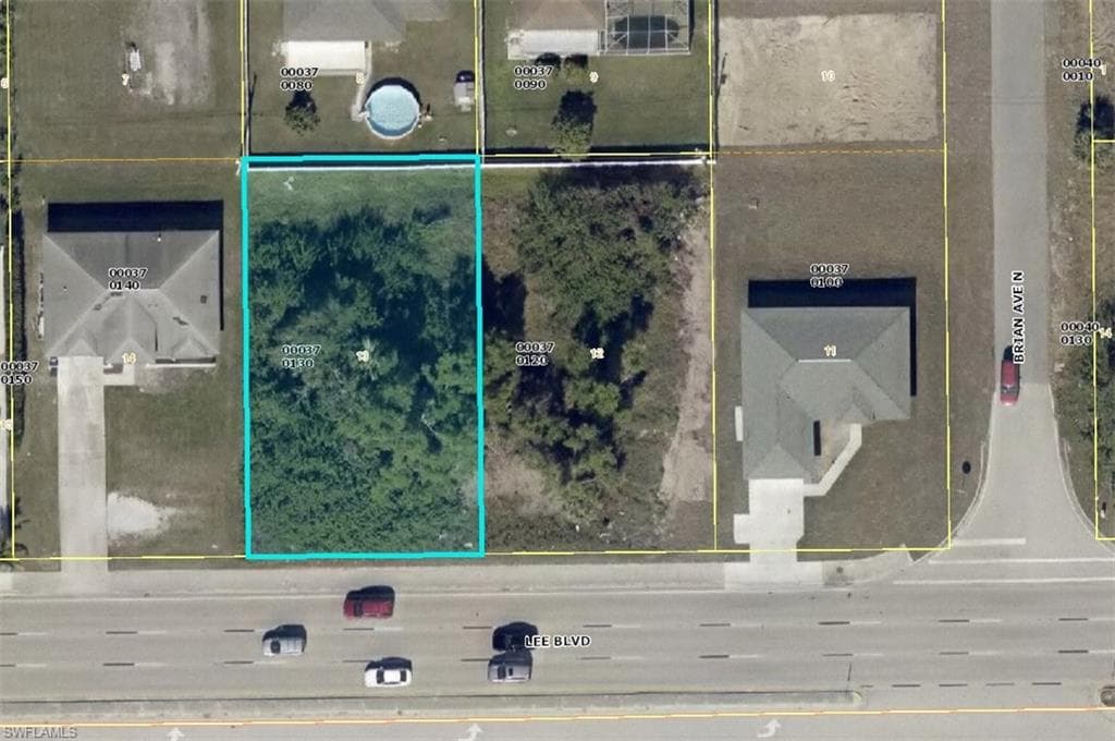 3904 Lee BLVD LEHIGH ACRES, FL 33971