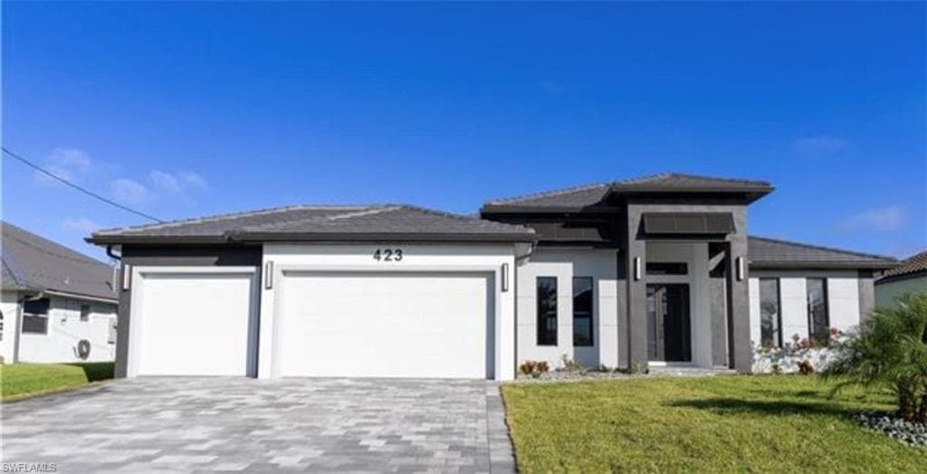 423 NW 35th PL CAPE CORAL, FL 33993