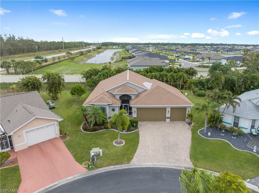 3891 Ponytail Palm CT NORTH FORT MYERS, FL 33917