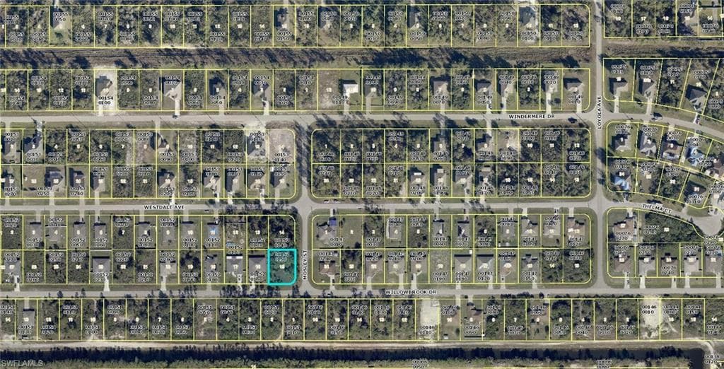 474 Willowbrook DR LEHIGH ACRES, FL 33972